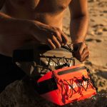 Vodotesná (nepremokavá) ľadvinka 0,5 L – IP67, oranžová, na pláž, plávanie a outdoor – Zulupack® Froggy