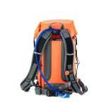 Oranžový vodotesný batoh 25L – IP67, ergonomický, na turistiku a vodné športy – Zulupack® Triton