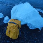 Žltý vodotesný batoh na viacdňové túry a vodné športy – Zulupack® Nomad 35L IP67